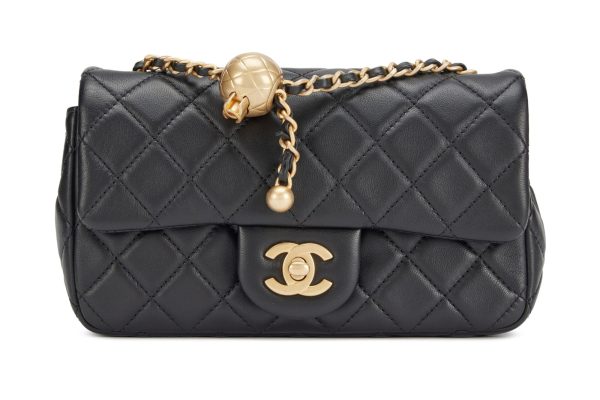 Chanel Classic Flap (2.55)